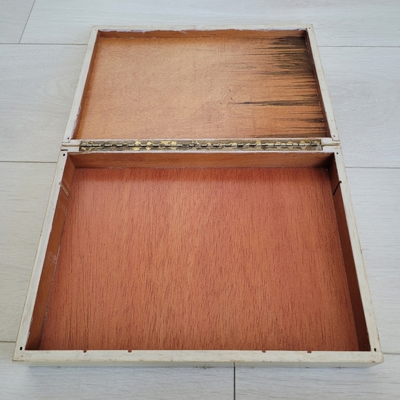 Vintage Paper Mache Decoupage Roses Floral Wooden Box - Picture 5 of 7